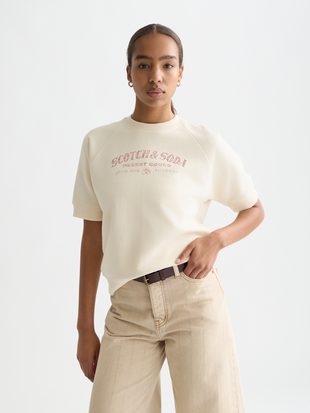 Short-sleeve Artwork Sweatshirt