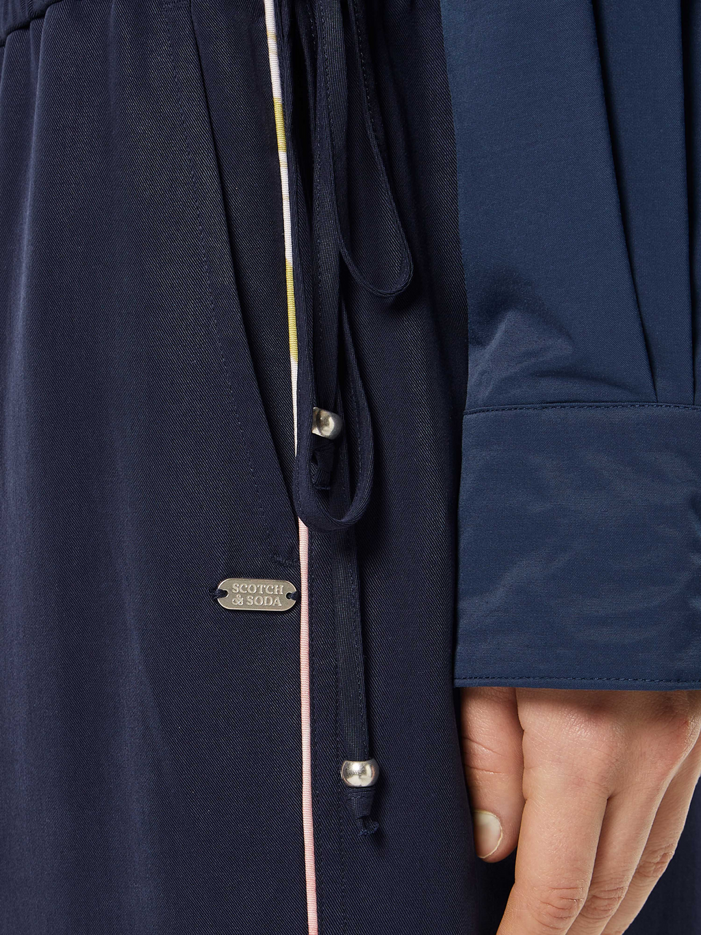 Gia Mid-Rise Wide-Leg Trouser