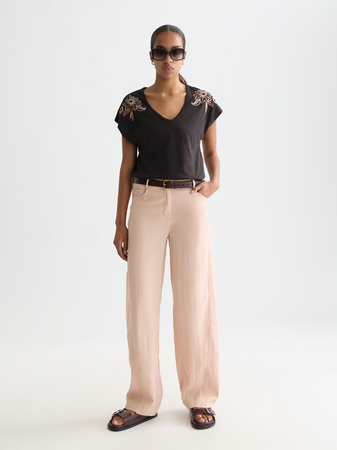 Lotus - Twill High Rise Barrel Leg Pants