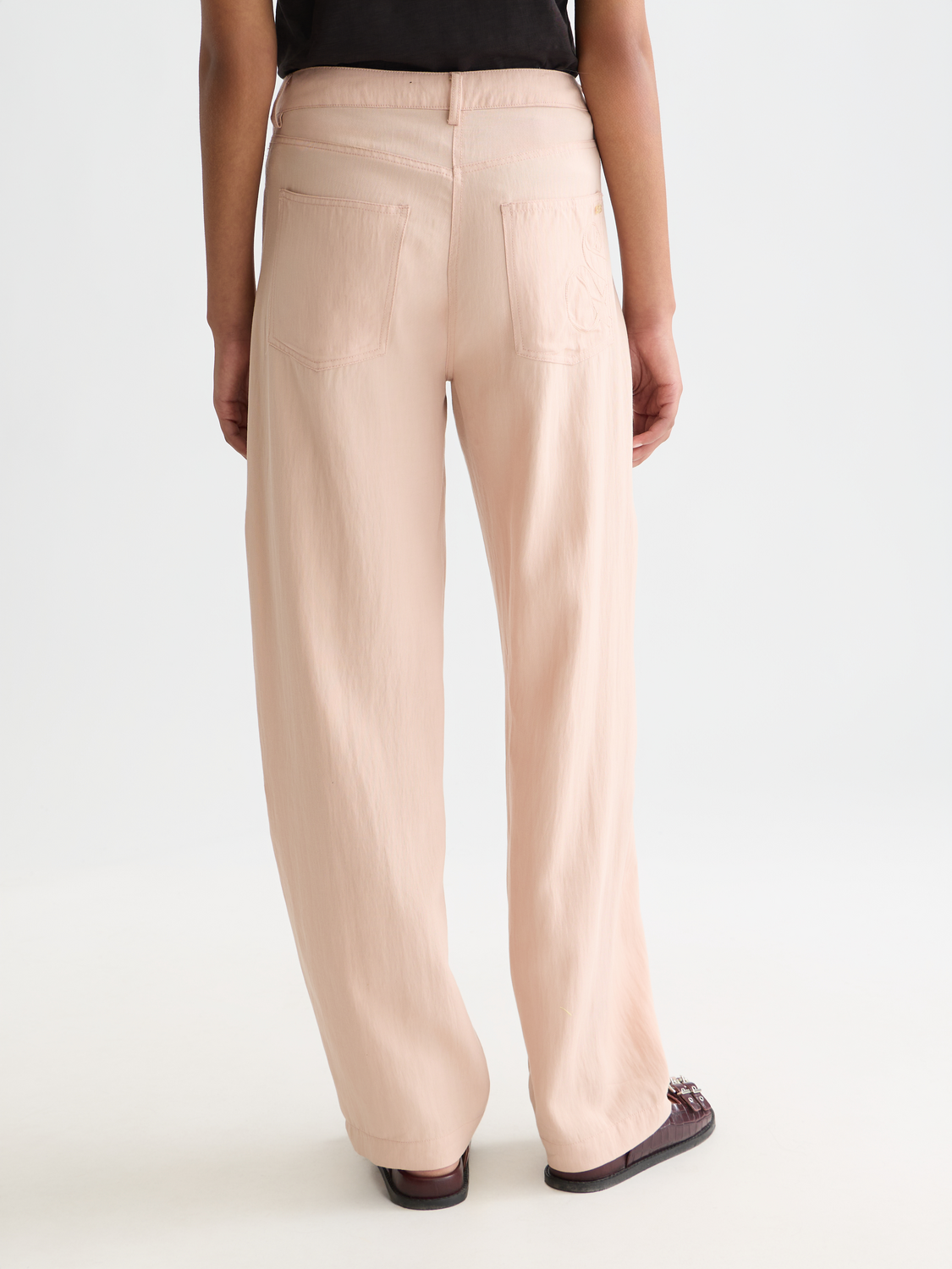 Lotus - Twill High Rise Barrel Leg Pants
