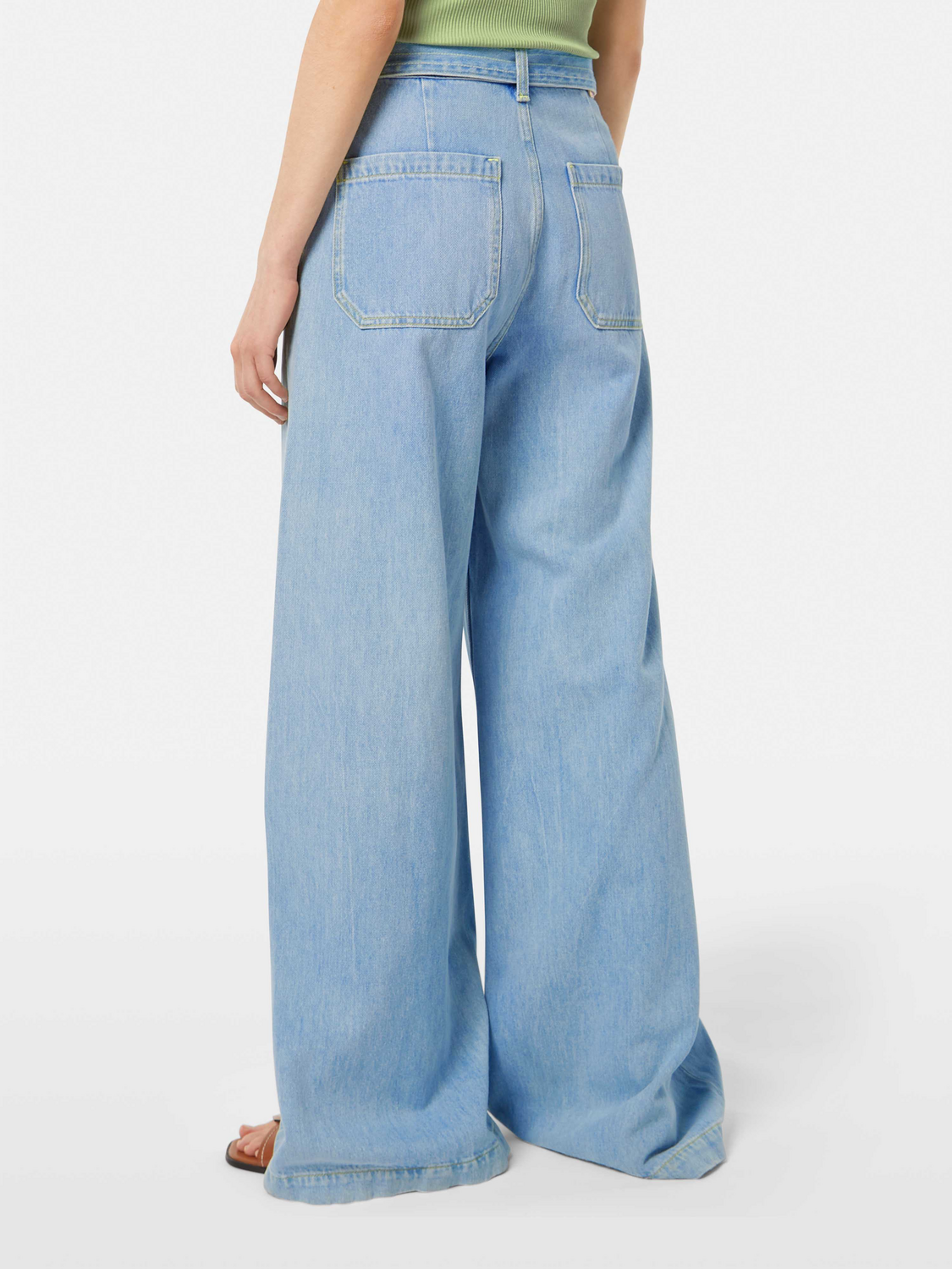 The Wave Wide Leg Jeans | Luna Blue Light