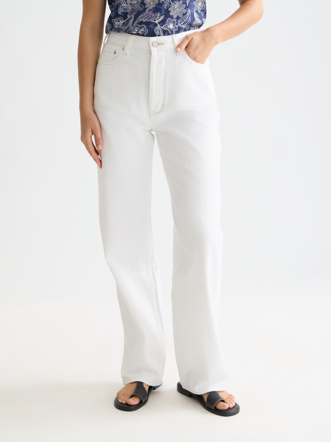 The Ripple Straight Jeans